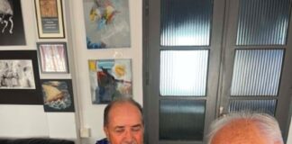 Ο ερευνητής –φωτογράφος του Ολύμπου Λευτέρης Κηπόπουλος στα γραφεία του Οργανισμού Φεστιβάλ Ολύμπου