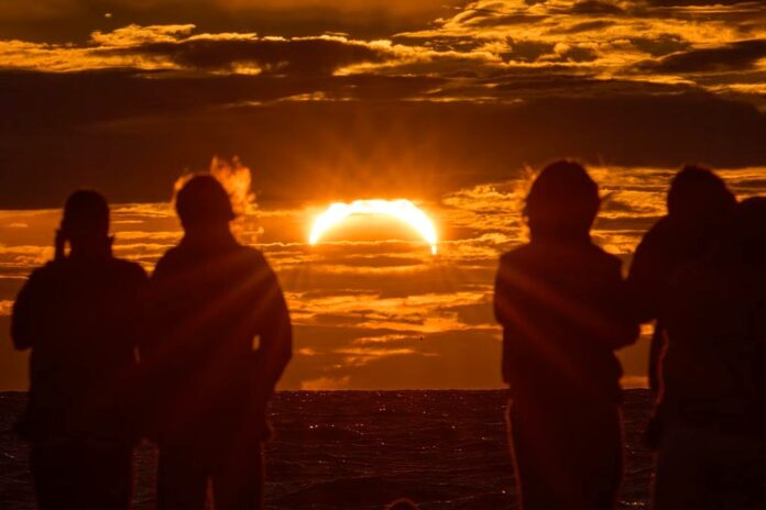 total eclipse of the sun