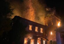 Πάτρα: Κάηκε ολοσχερώς η κάβα της ιστορικής οινοποιΐας «Αχαΐα Κλάους»