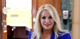 Άννα Μάνη – Παπαδημητρίου: Κοινοβουλευτική αναφορά για την αντιμετώπιση της σφήκας της καστανιάς στη Σκοτίνα
