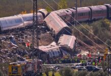 Σύγκρουση τρένων στην Ισπανία: Τουλάχιστον 64 νεκροί – Αγωνία για τους τραυματίες
